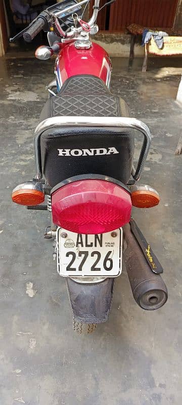 Honda 125 Model 2022 Total Genuine Bike Hai 9