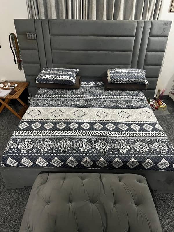 grey valvit fabric bed 1