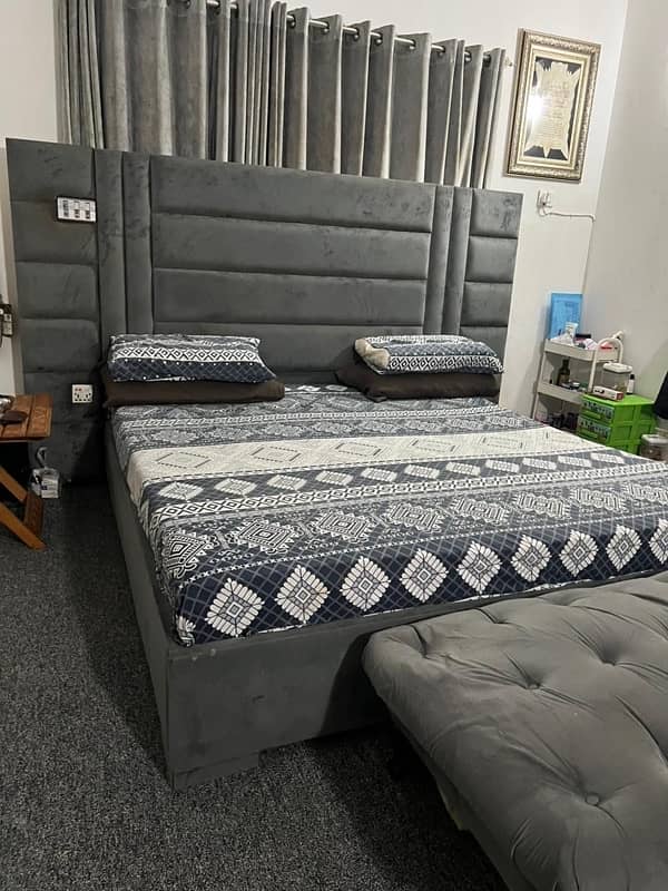 grey valvit fabric bed 8