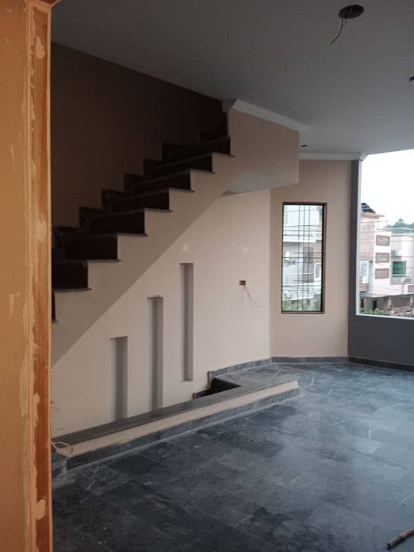 Separate Upper Portion For Rent  Sahafi Colony Canal Road Harbanspura 7