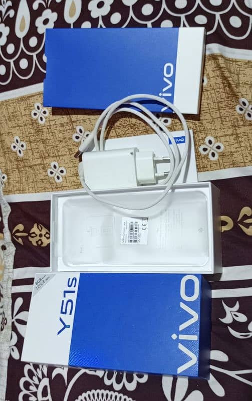 Vivo Y51s 10