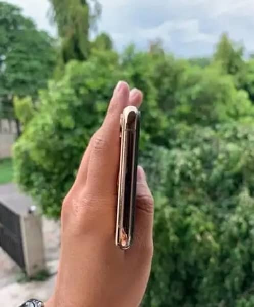 iPhone xsmax physical dual sim 64 gb /03061536925 6