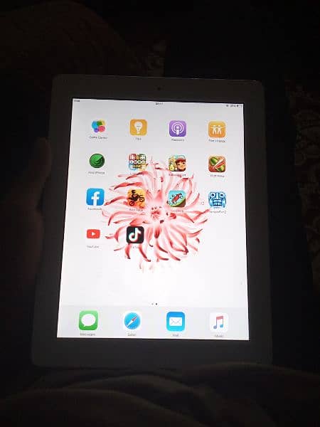 Ipad air 2 with charger and  free premium leather cover 0