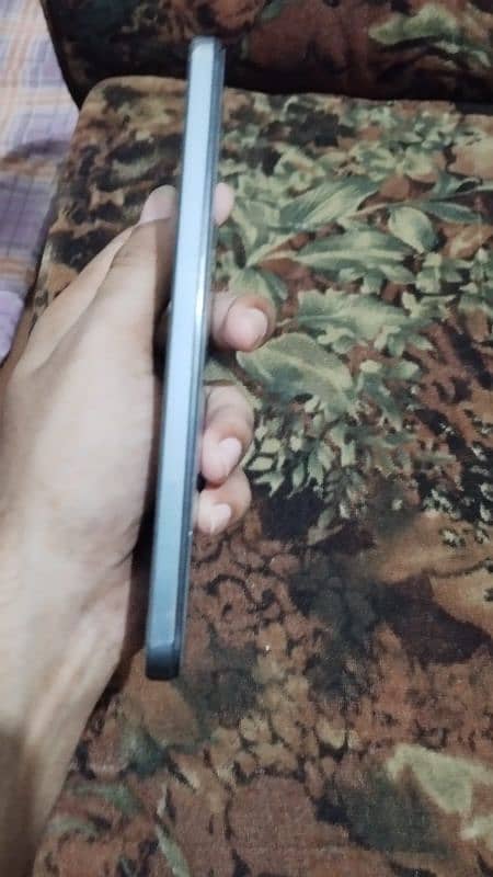 Vivo y17s 4/128 urgent sale 6