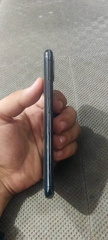 Iphone Xs 64GB NON PTA 3