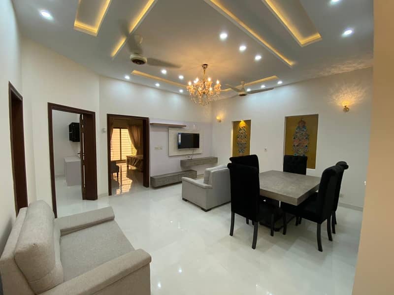 8 MARLA UPPER PORTION HOUSE FOR RENT IN BAHRIA TOWN LAHORE 2