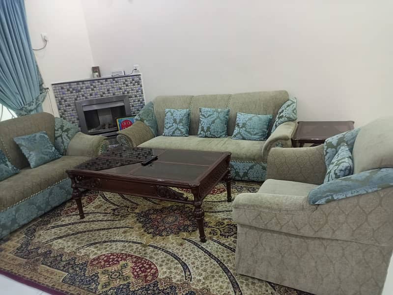 5 MARLA UPPER PORITON HOUSE FOR RENT IN BAHRIA TOWN LAHORE 2