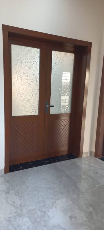 10 MARLA LOWER PORTION HOUSE FOR RENT IN BAHRIA TOWN LAHORE 8