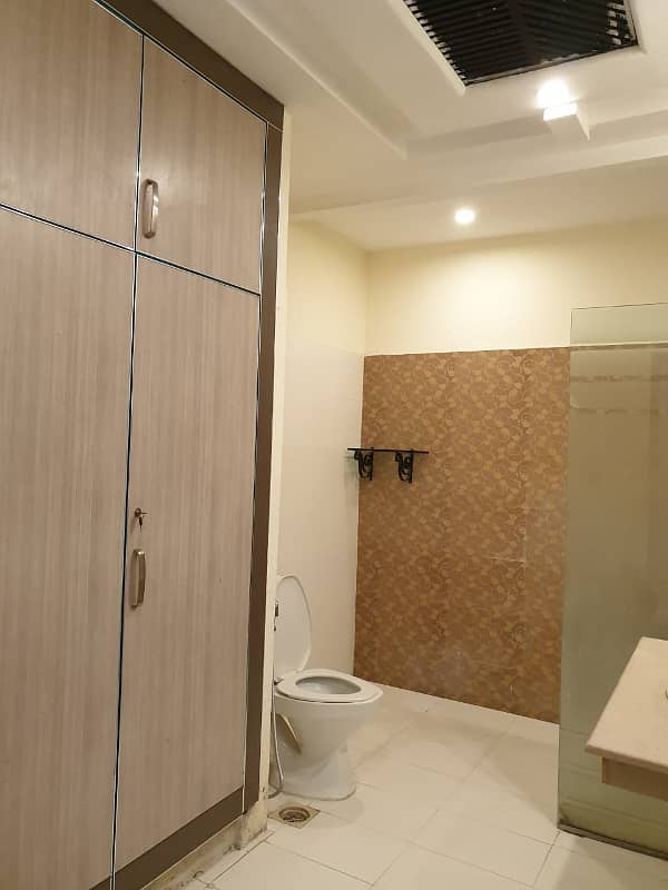 LOWER LOCK 10 MARLA UPPER PORTION HOUSE FOR RENT IN BAHRIA TOWN LAHORE 5