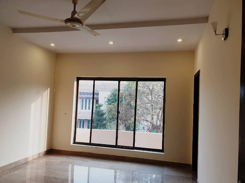 LOWER LOCK 10 MARLA UPPER PORTION HOUSE FOR RENT IN BAHRIA TOWN LAHORE 6