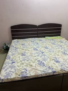 2 single bed for sell with mattress 0