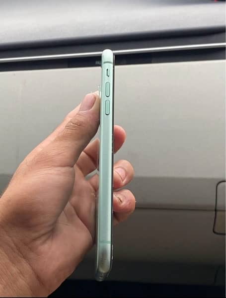 Apple iphone 11 Jv 64gb for sale in peshawar 3