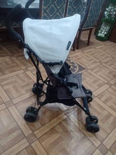 Dubai imported foldable stroller available for sale. Easy to carry.