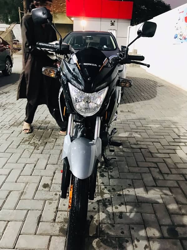 Honda CB150F Special edition 2021 8