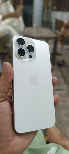 iPhone 15 pro max JV 256gb white titanium