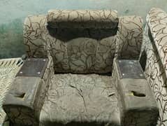 complete sofa set one 5 seater Bigger and two 1 seater sofa