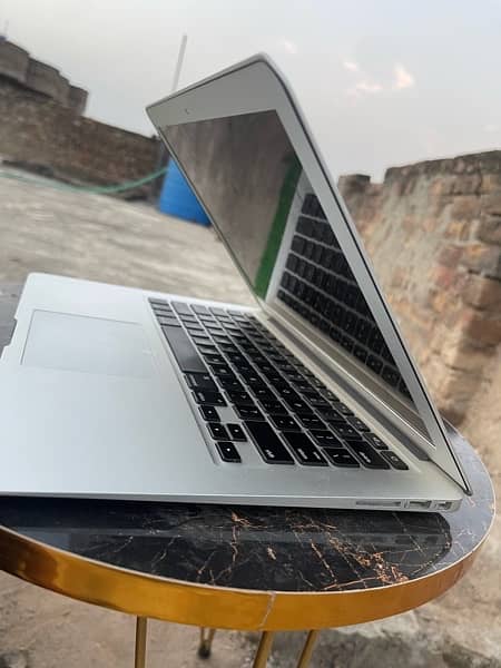 Macbook Air 2012 Core I5 2