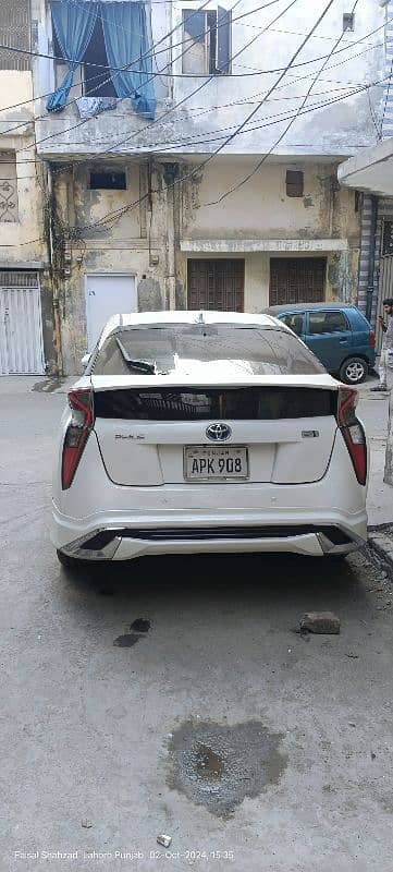 Toyota Prius 2018 1