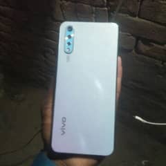 Vivo S1 8/256/ complete box argent Sel 0