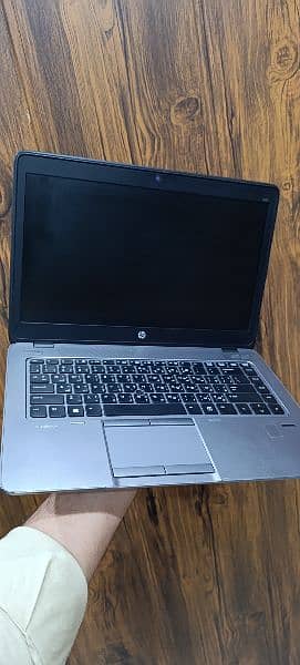 HP Elitebook 840 G2 core i7 5th generation 1