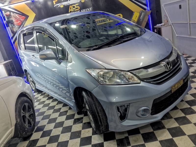 Honda Freed 2014 1