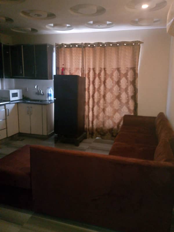 One bedroom daily basis laxusry short stay apartment available 1