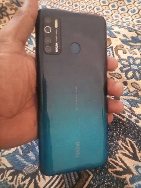 Tecno spark 5 pro 5