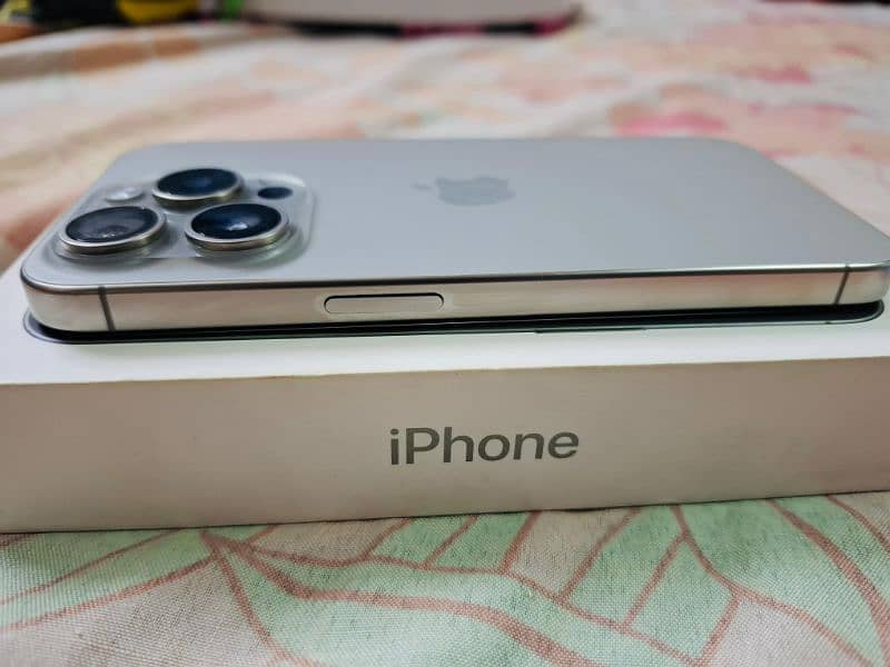 iPhone 15 Pro 256GB Non PTA 1