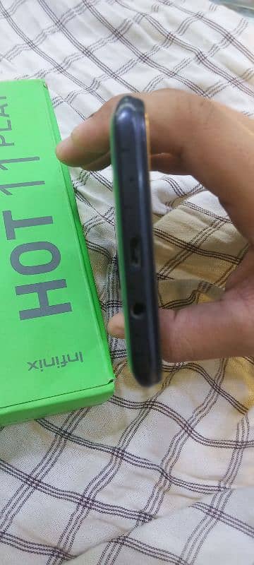 Infinix HOT 11 play 5