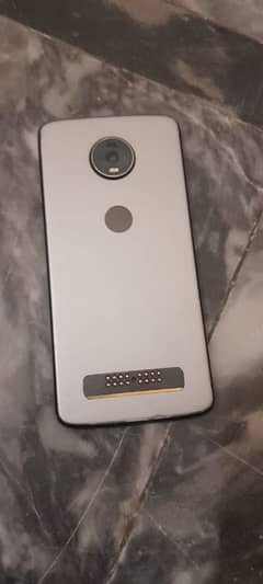 Motorola z4 4 ram/128 gb storage