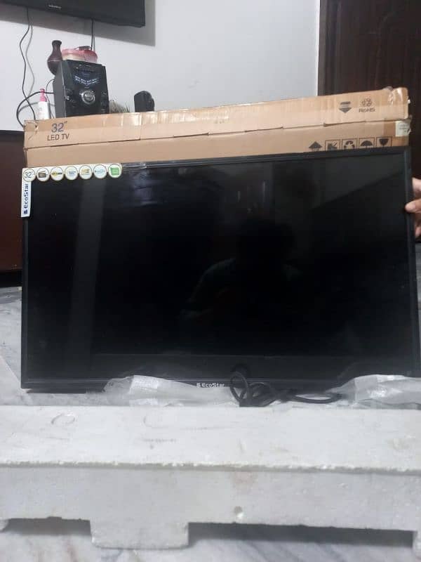 ecostar led tv simple 32 inch all okay complete box 2