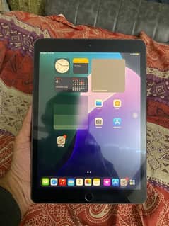 iPad 7th gen (32gb) read add