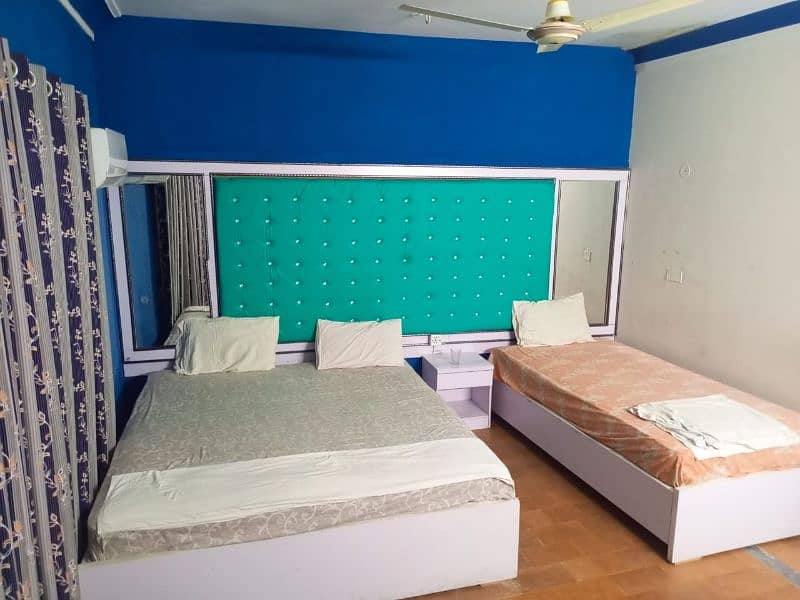 room available for house number e11 Gulshan Jamal Karachi 6