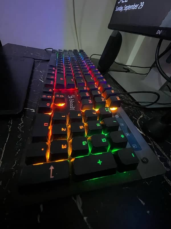 Bloody B500N RGB Keyboard 5