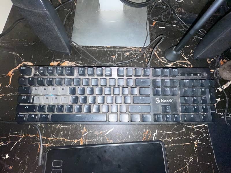 Bloody B500N RGB Keyboard 10