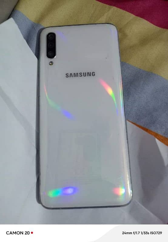 Samsung A70 6gb 128gb 5