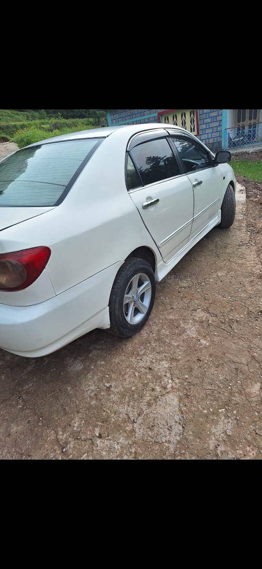 Toyota Corolla 2.0 D 2005 2.0 D SALOON 10