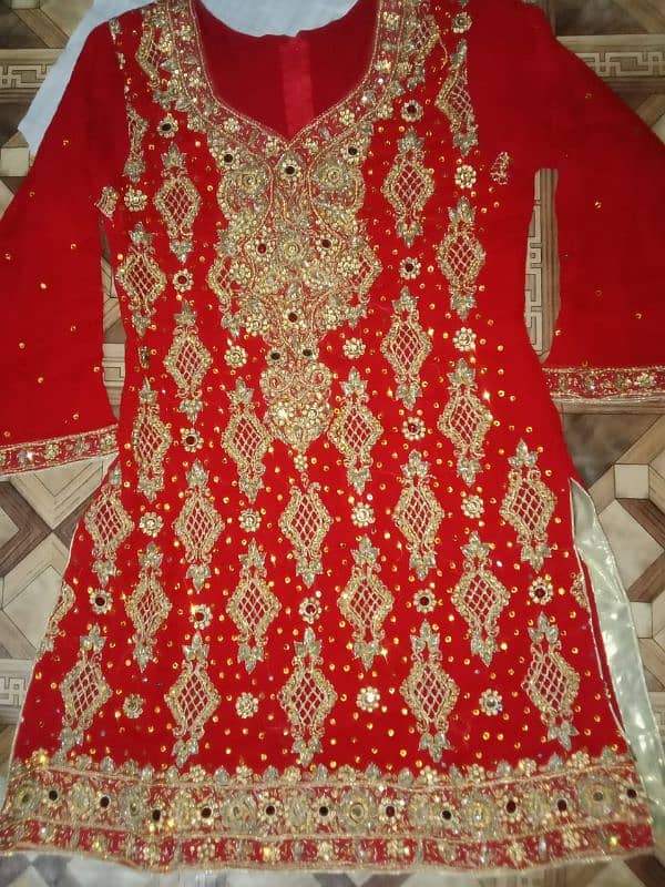 bridal lehnga 0