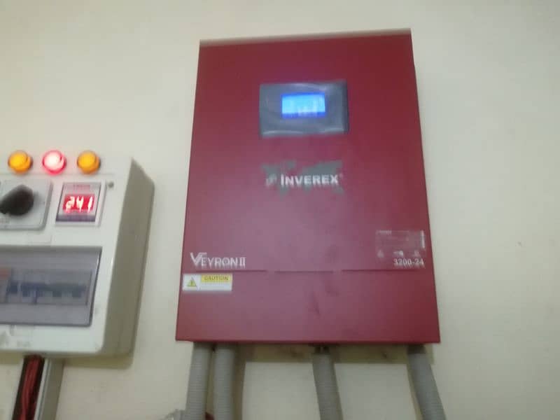 Inverex Veyron II 3.2 KW Hybrid solar inverter 2