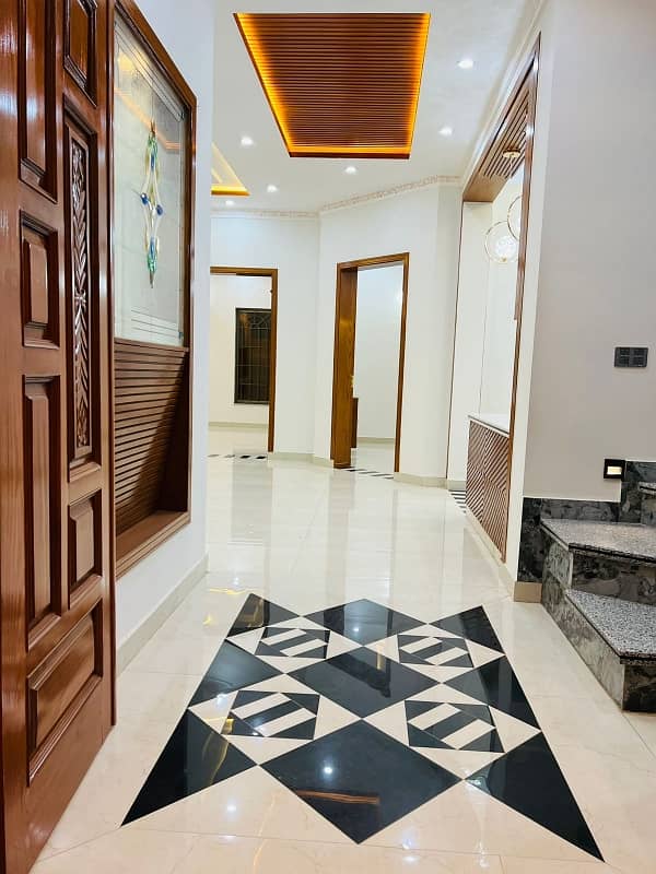 10 MARLA Brand New luxury ULTRA MODERN stylish style Corner house available for sale in wapda town phase 1 lahore . by Fast property services lahore . 8