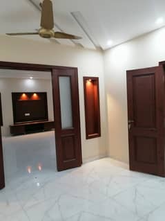 1 kanak brand new luxery portin 4 beds upper for rent in wapda town phase 2 lahore