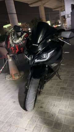 400cc Dual Cylinder Black Colr