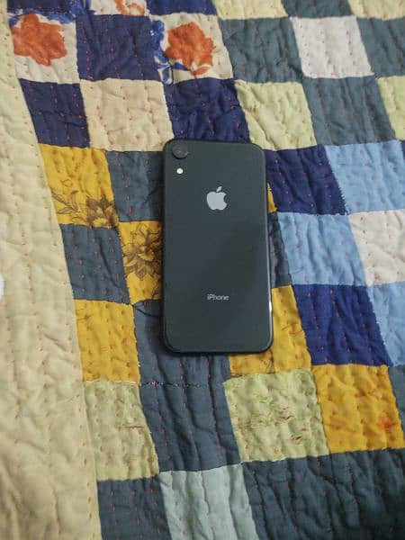 iphone XR jv non pta 64gb 8/10 4