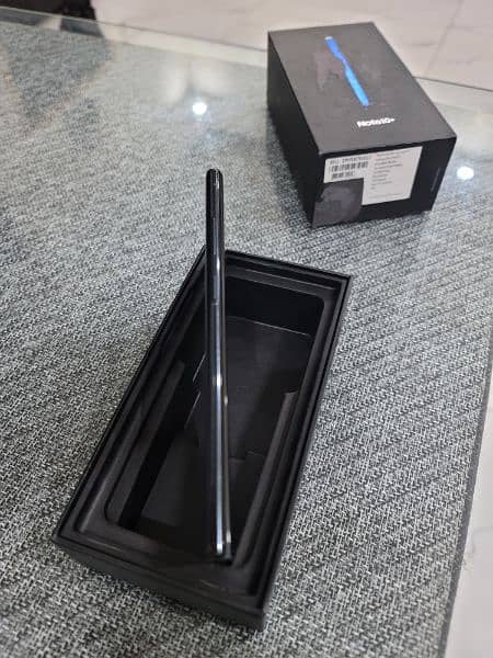 note 10 plus 2