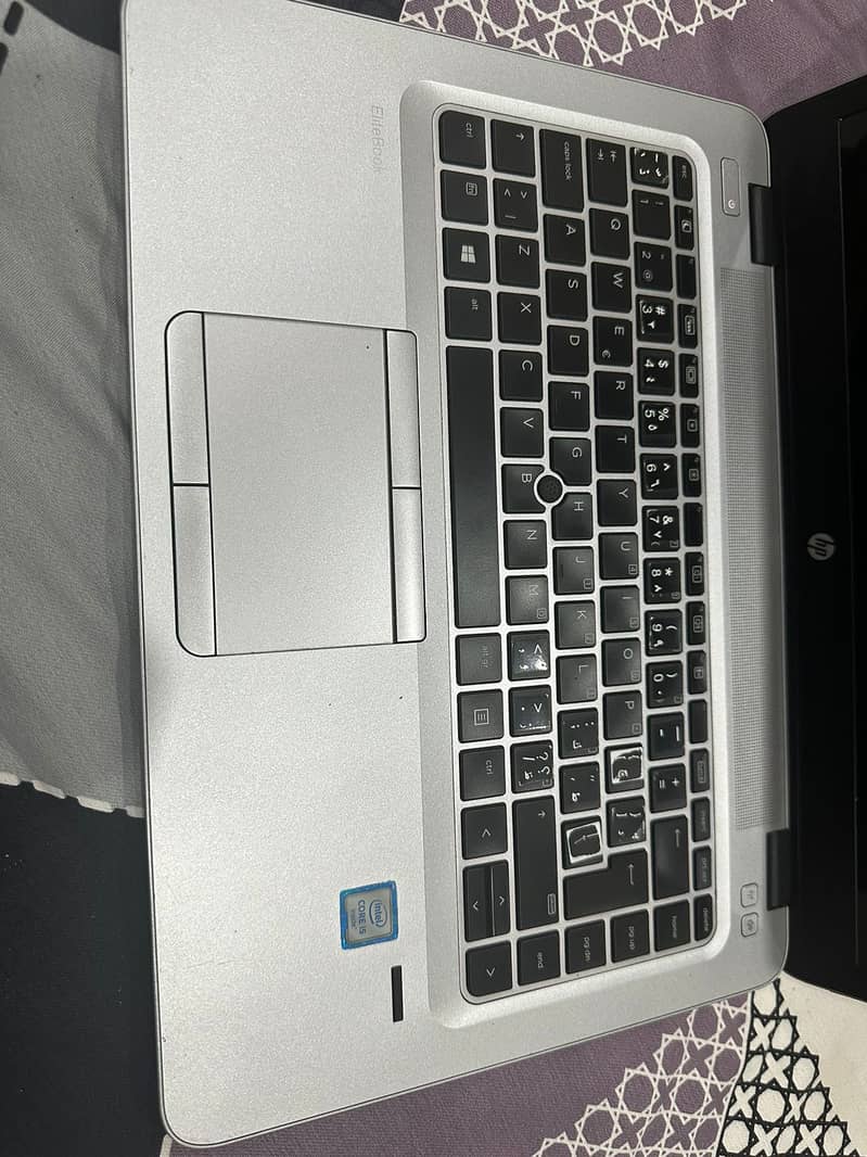 HP Elite Book 840 G3 2