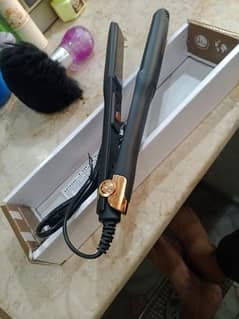 Hair straightener machine