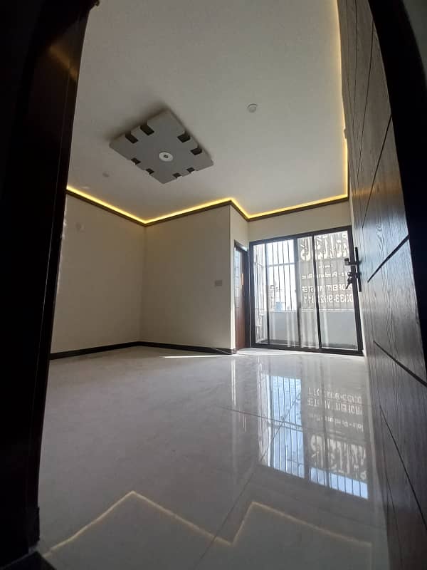 Two Bed Rooms Drawing & Dinning Apartment Luxury & stylish Brand New. . Ready for Shifting. 22