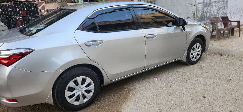 Toyota Corolla GLI 2019 11