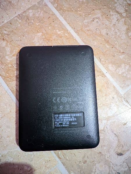 500 Gb WD ELEMENTS External Hard Disk 3