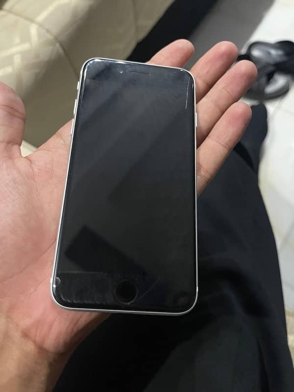 iPhone Se 2020 PTA Approved 4